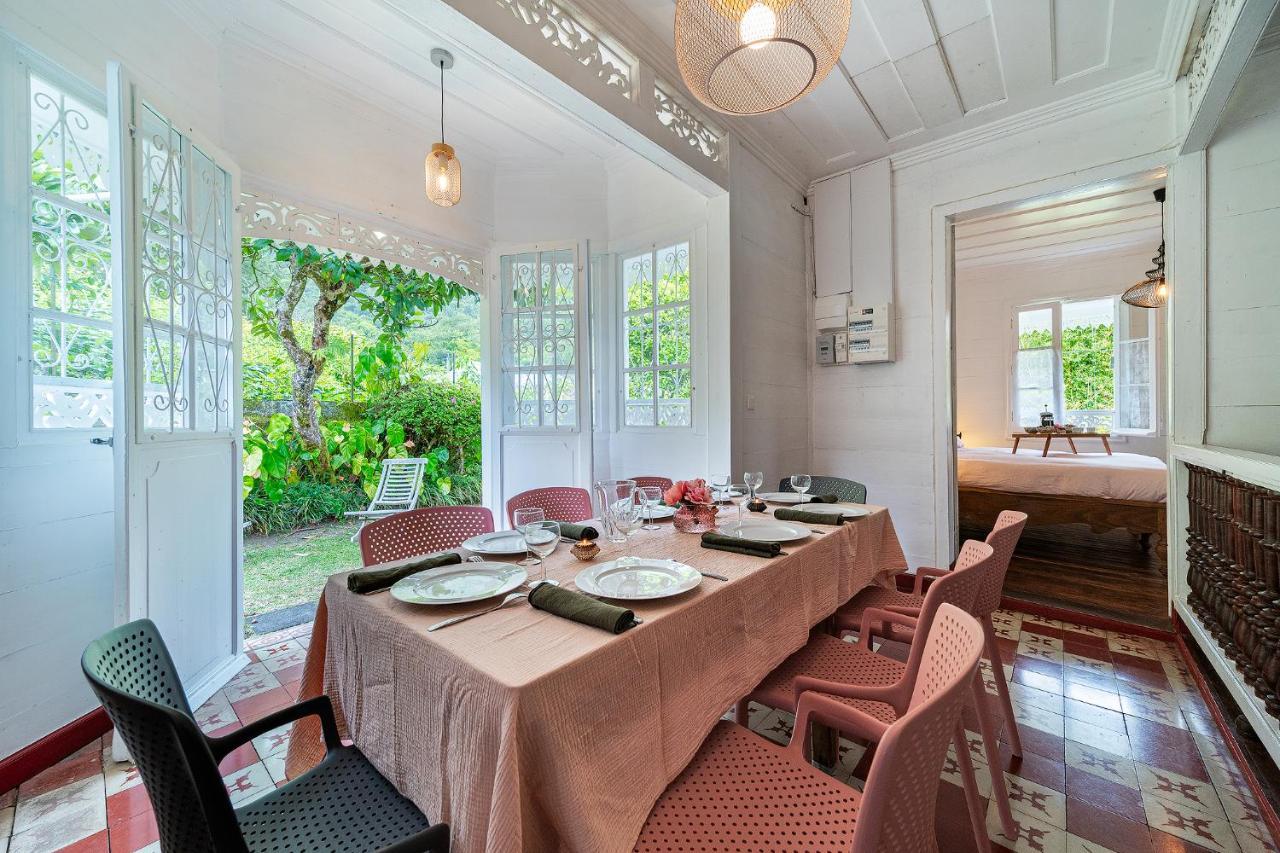 La Villa Blanche, Hell-Bourg 萨拉济 外观 照片